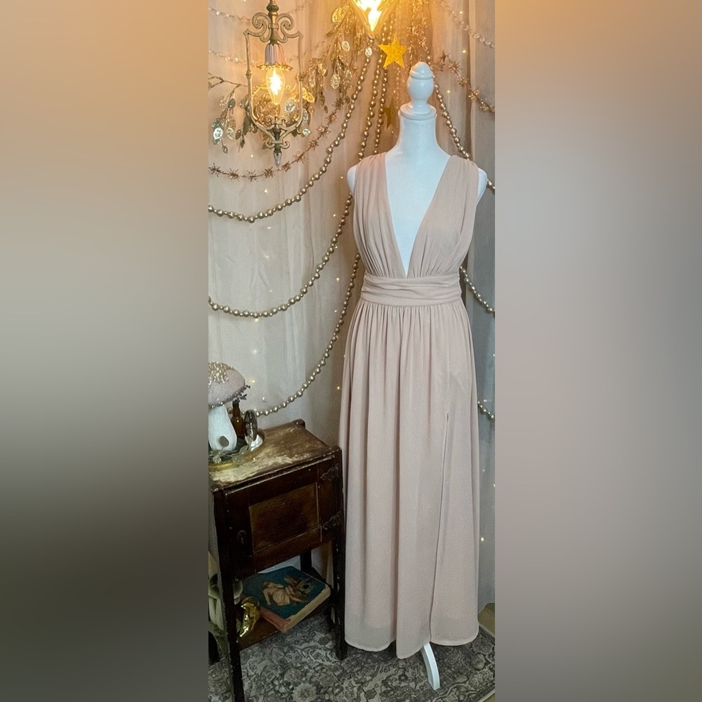 Lulu's Pink Pleated Plunging Neckline Maxi Dress